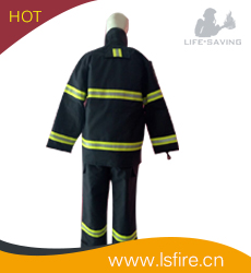 Cotton navy blue suit